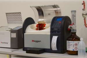 Oil analyses in NovAcec Laboratory